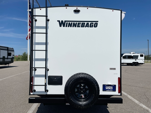 2026 Winnebago Micro Minnie 2100BH — photo 8 of 8