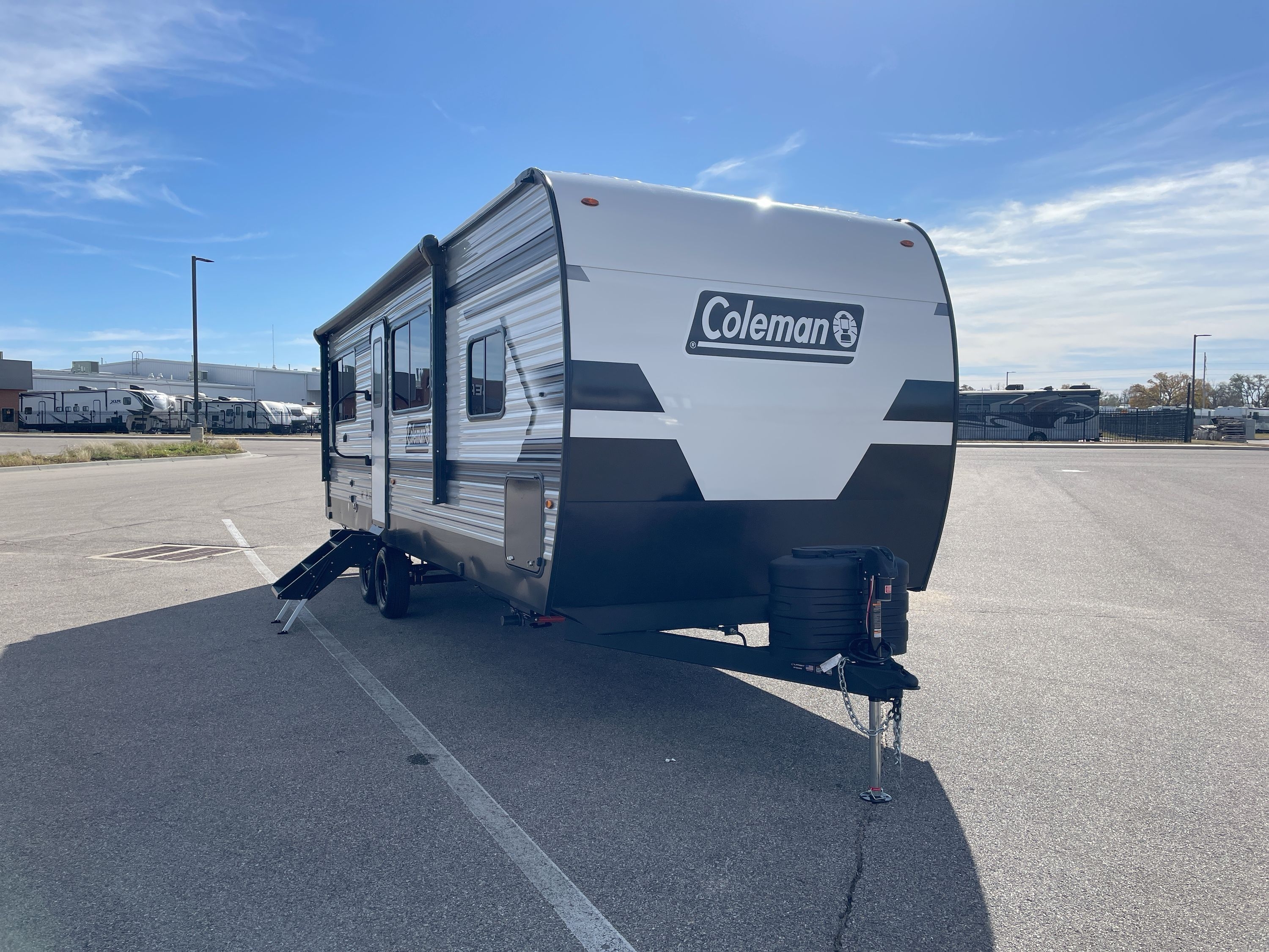 New or Used Keystone Coleman Lantern 25rex RVs for Sale | Camping