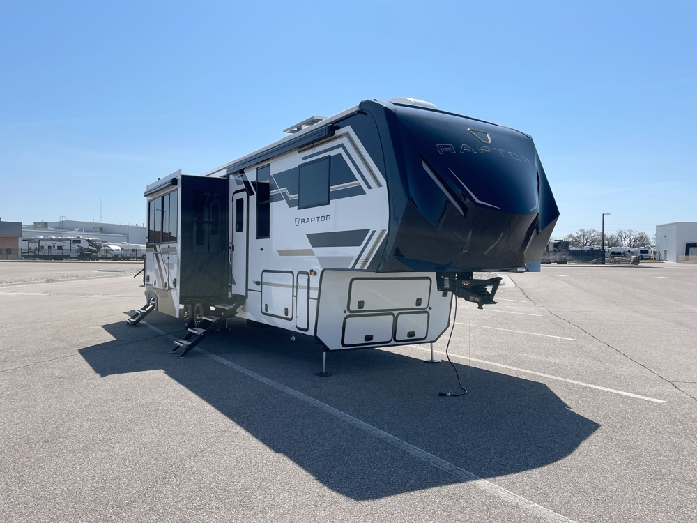 2026 Keystone Raptor 352 - Stock #2617683 | Wichita, KS | Camping World