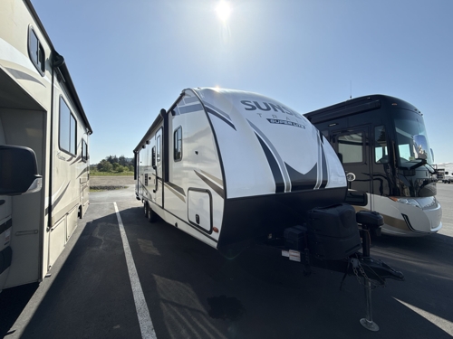 RV carousel image 1