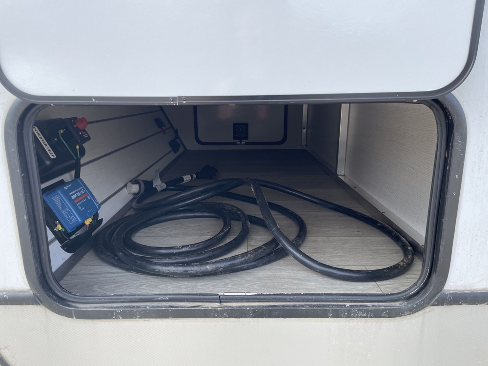 pass-through-storage