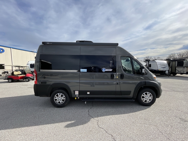 2026 Thor Eddie Bauer 18EB — photo 6 of 8