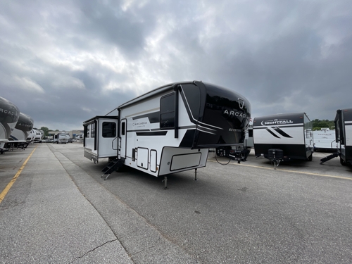 RV carousel image 1