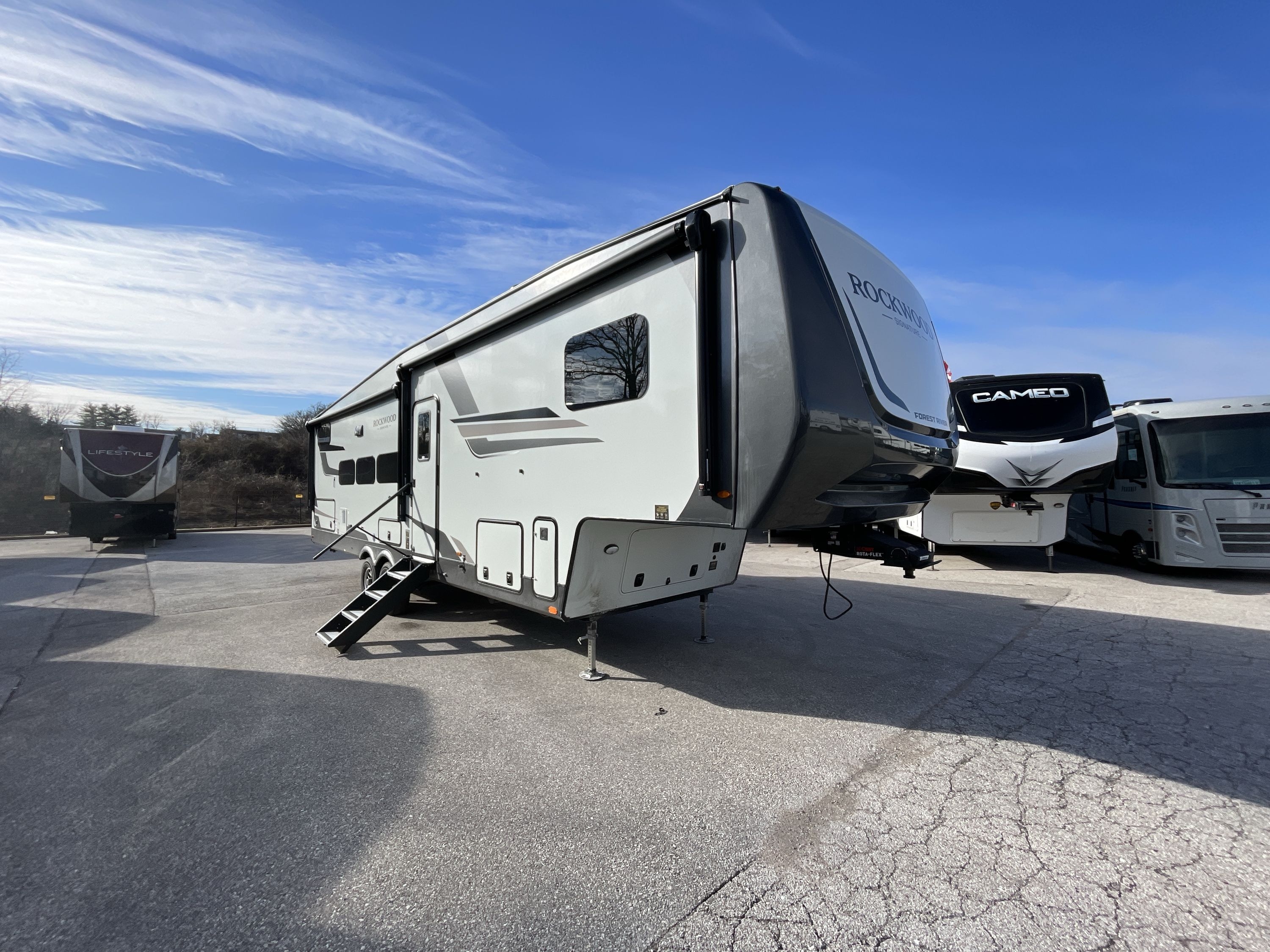 New or Used Forest River Rockwood Signature 374dbh RVs for Sale