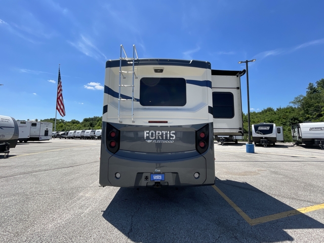 2021 Fleetwood Fortis 34MB — photo 8 of 8