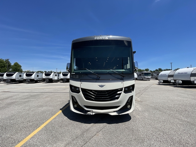 2021 Fleetwood Fortis 34MB — photo 5 of 8