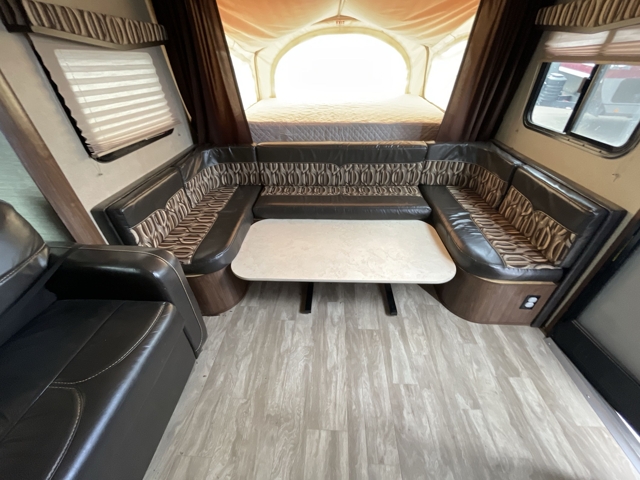 2017 Dutchmen Aerolite 204ES — photo 6 of 8