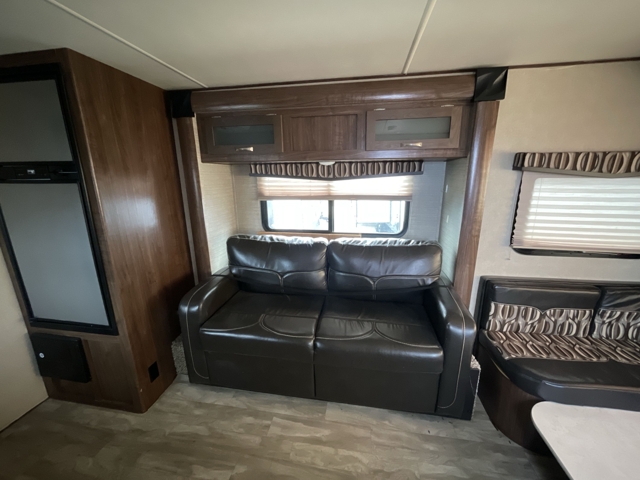 2017 Dutchmen Aerolite 204ES — photo 5 of 8