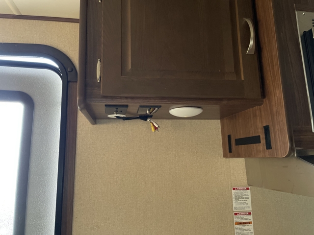 2017 Dutchmen Aerolite 204ES — photo 8 of 8