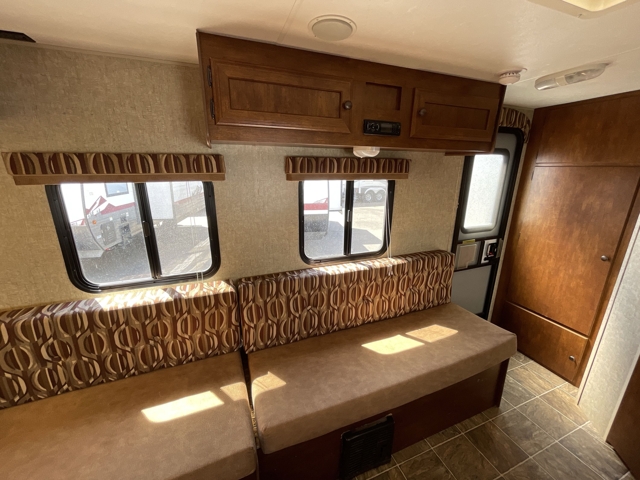 2016 K-Z RV Escape 14RBT — photo 4 of 8