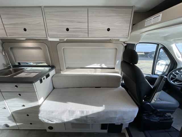 2026 Entegra Coach Arc 18C — photo 4 of 8