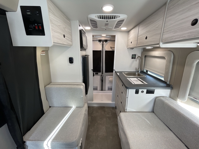 2026 Entegra Coach Arc 18C — photo 2 of 8