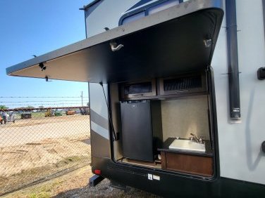 2018 Cherokee  Arctic Wolf 315BH