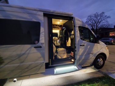 2021 COACHMEN GALLERIA 24q