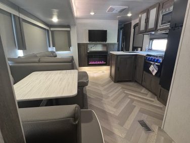 2022 FOREST RIVER SALEM 31KQBTS 
