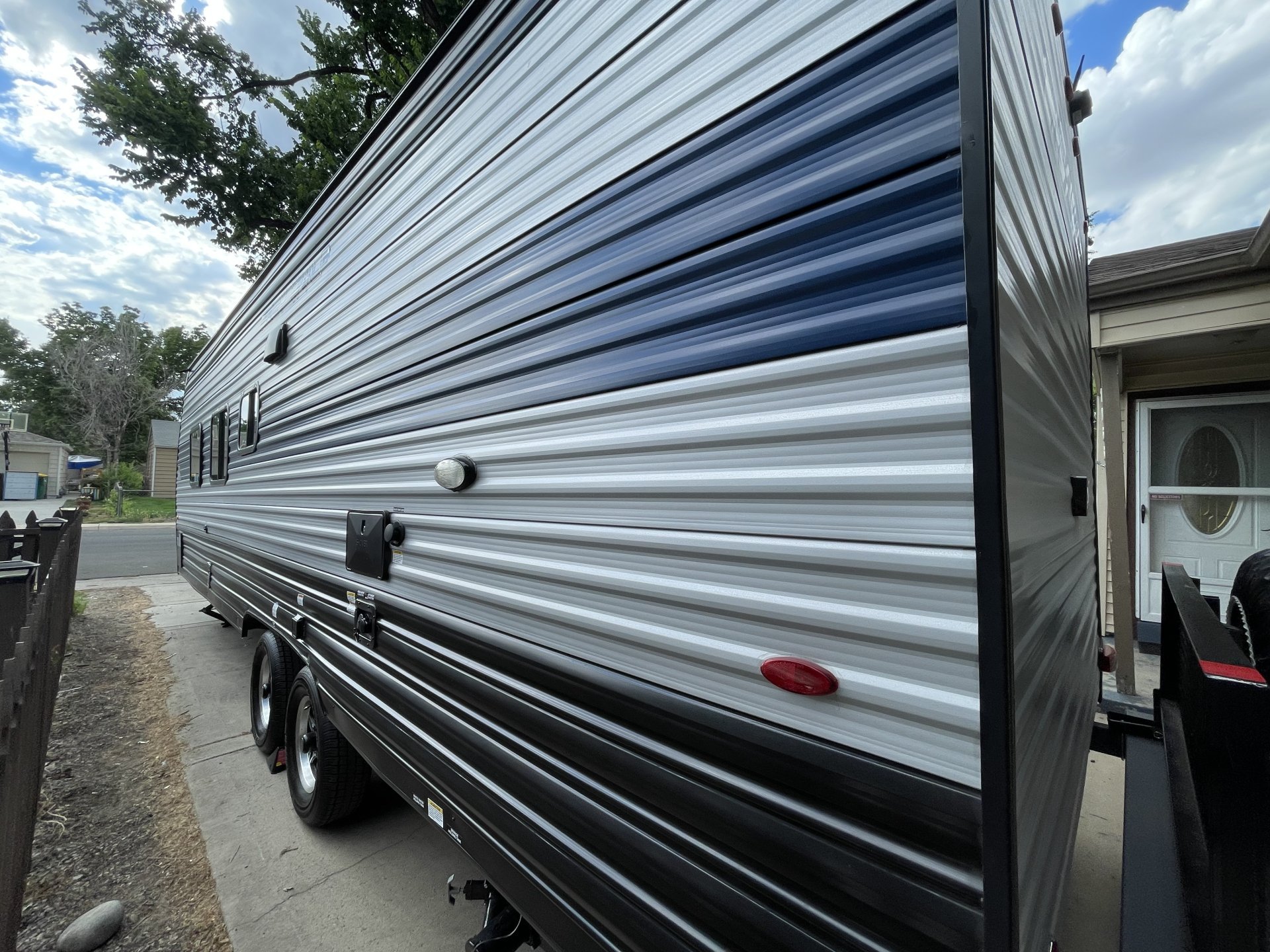 2022 FOREST RIVER Cherokee Grey Wolf 26djse