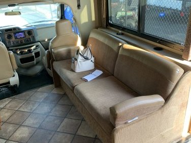 2015 THOR MOTOR COACH CHATEAU 31L