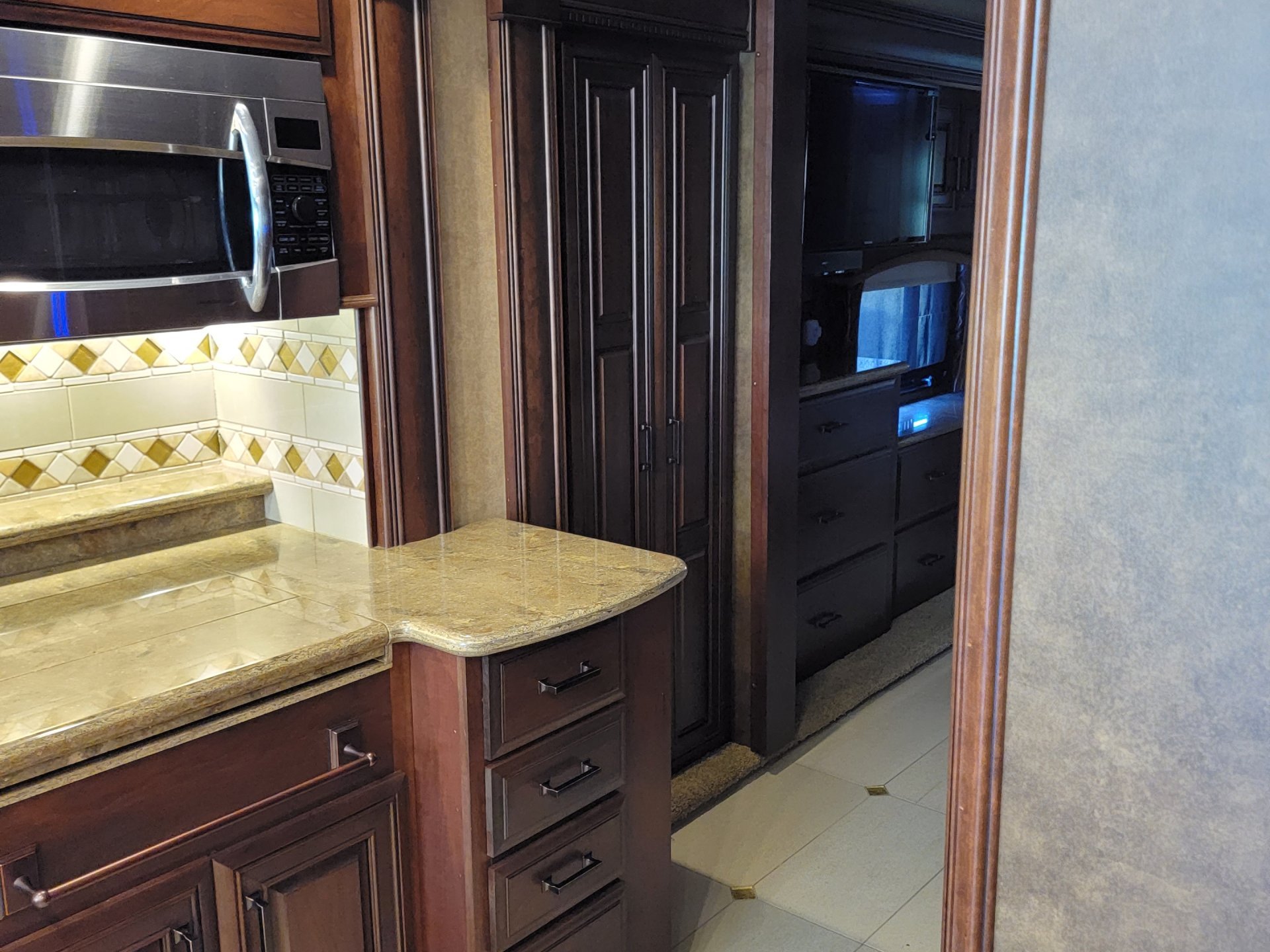 2014 ENTEGRA COACH ASPIRE 44B