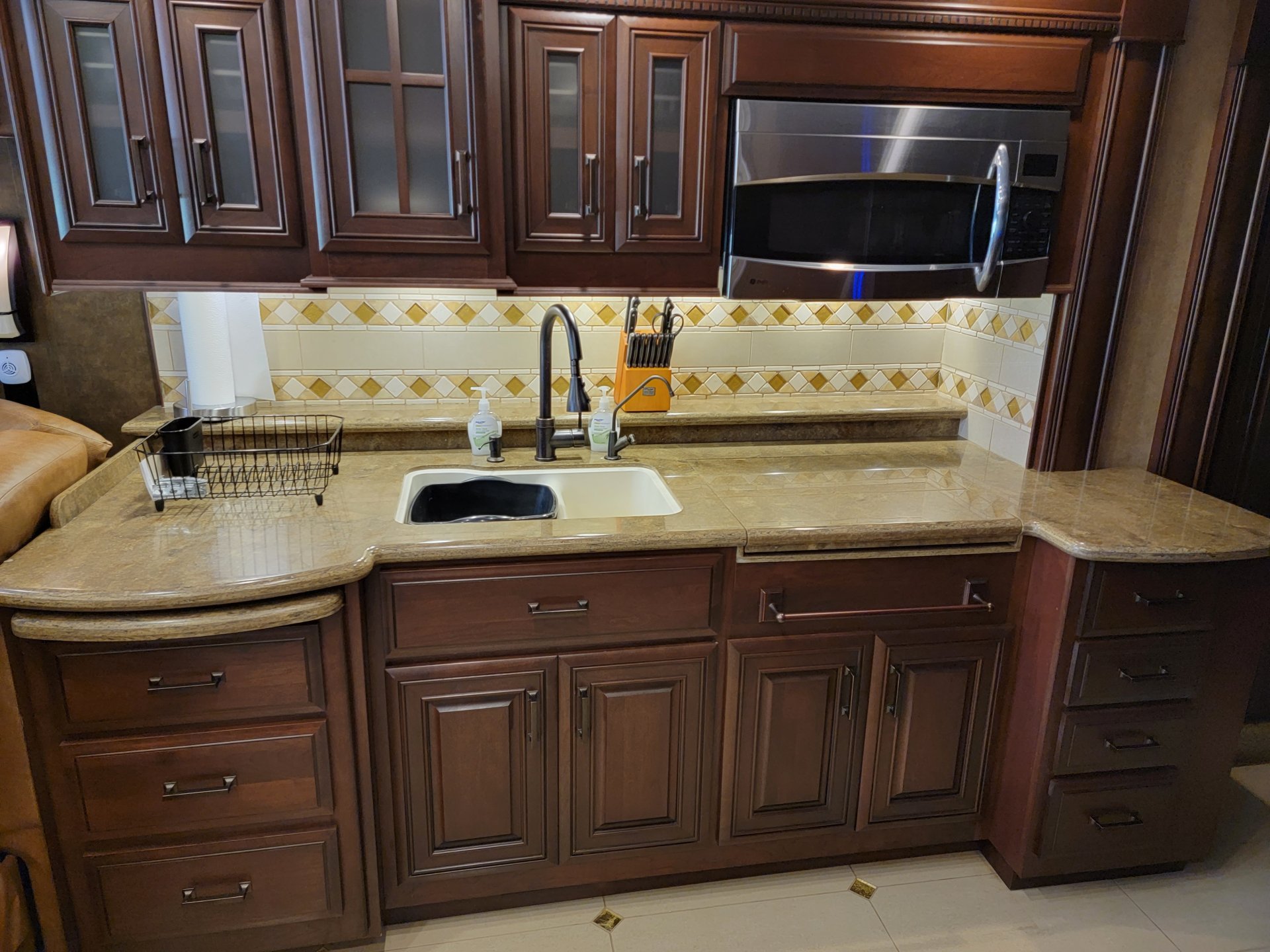 2014 ENTEGRA COACH ASPIRE 44B