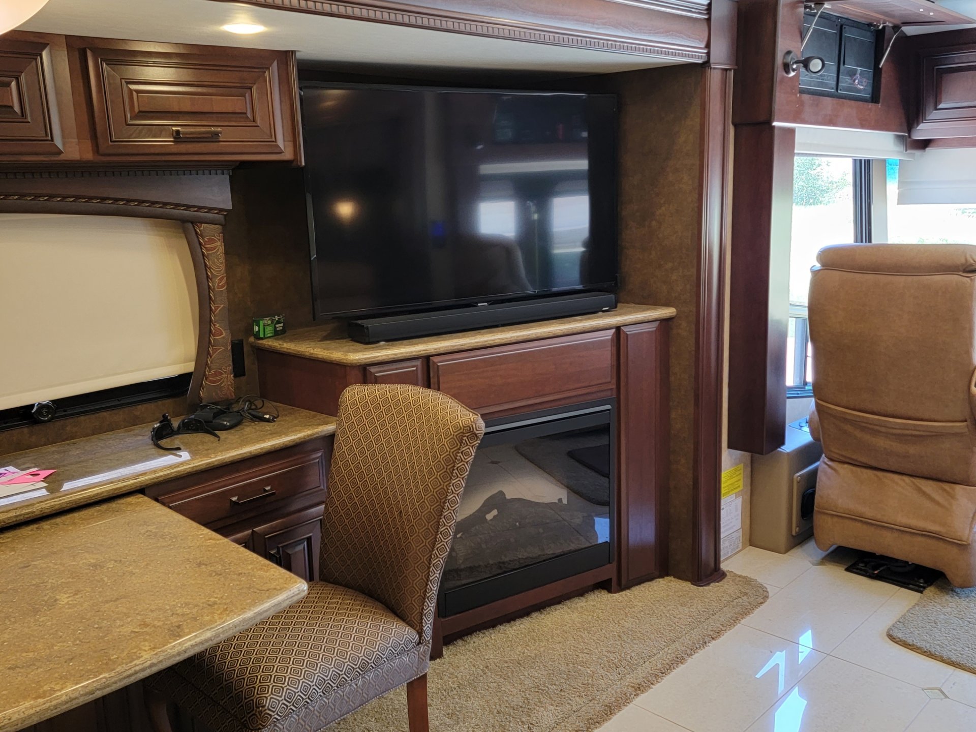 2014 ENTEGRA COACH ASPIRE 44B