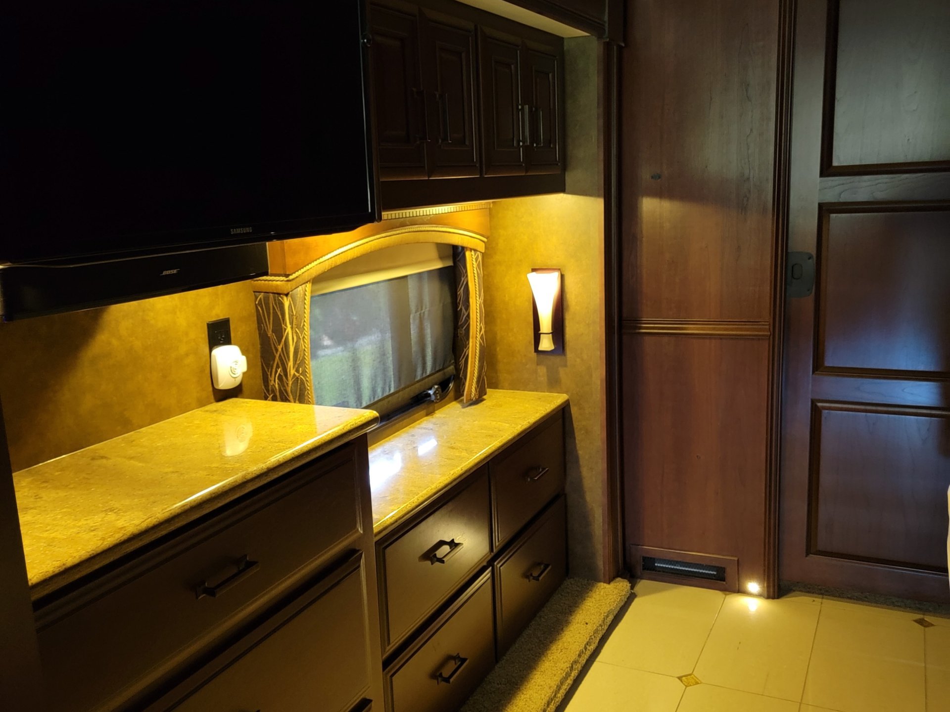 2014 ENTEGRA COACH ASPIRE 44B