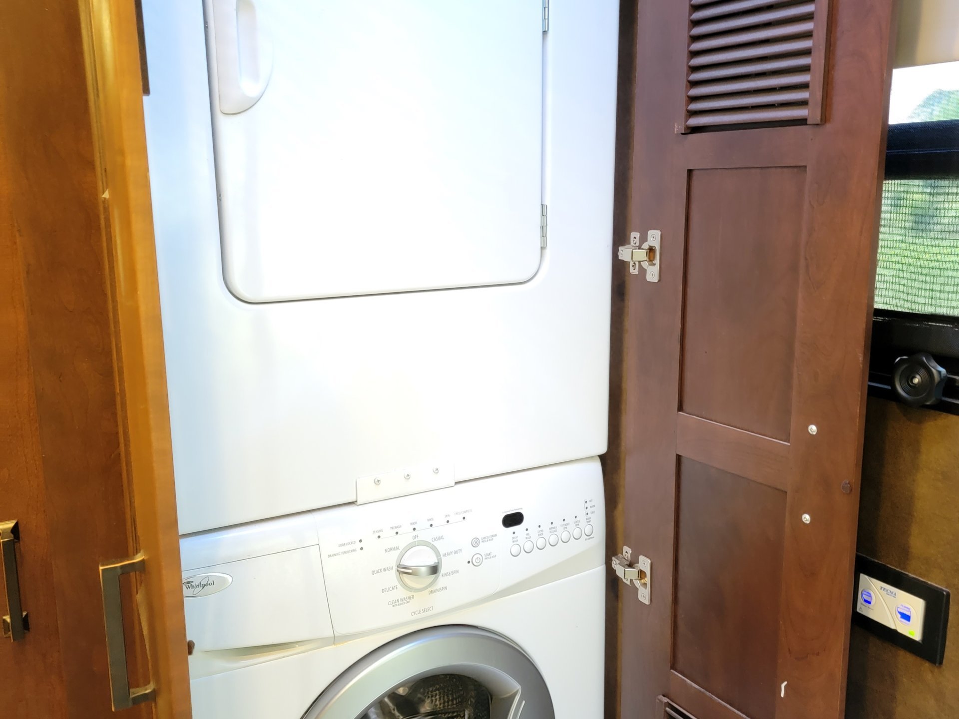 2014 ENTEGRA COACH ASPIRE 44B