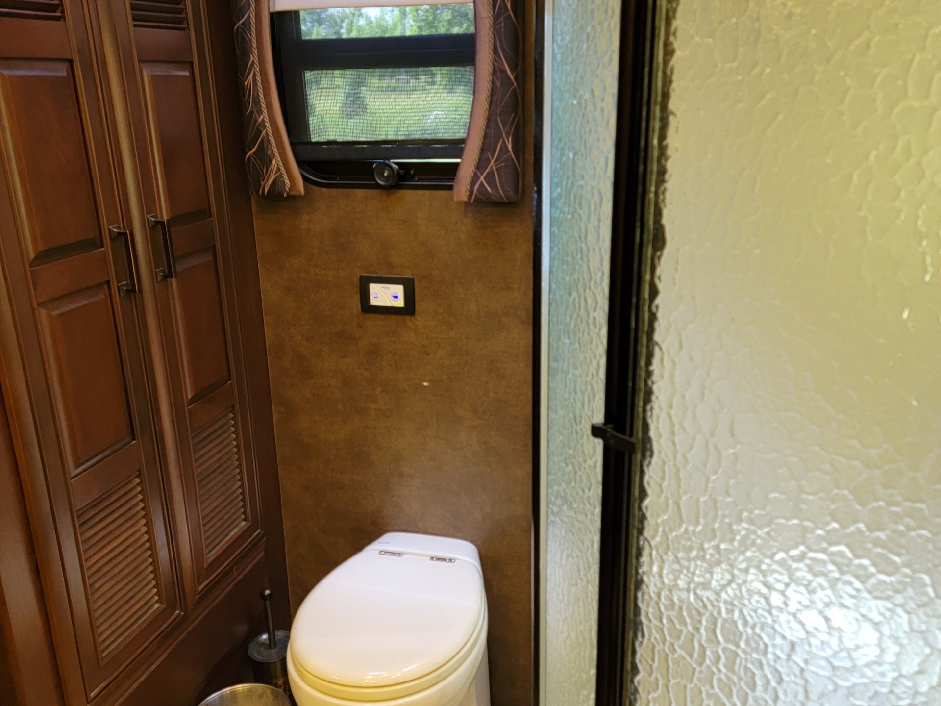 2014 ENTEGRA COACH ASPIRE 44B