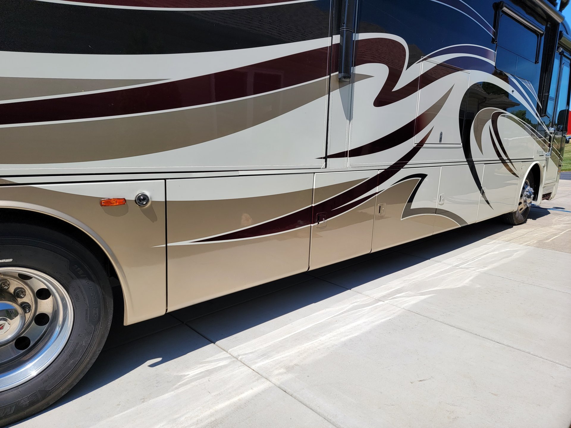 2014 ENTEGRA COACH ASPIRE 44B
