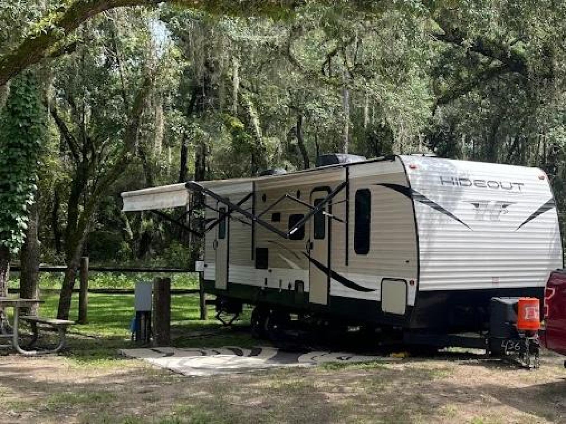 2019 KEYSTONE HIDEOUT 272LHS
