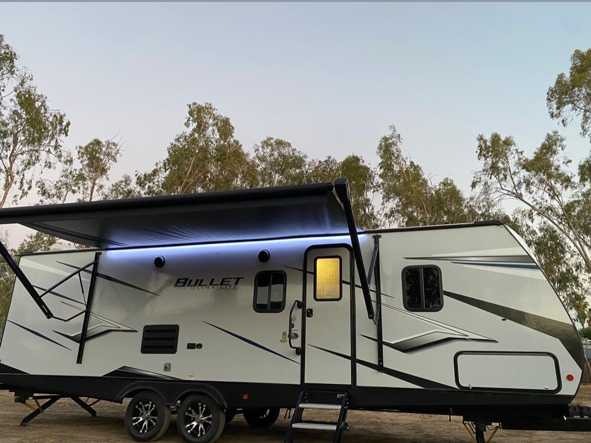 2022 KEYSTONE BULLET 273BHSWE