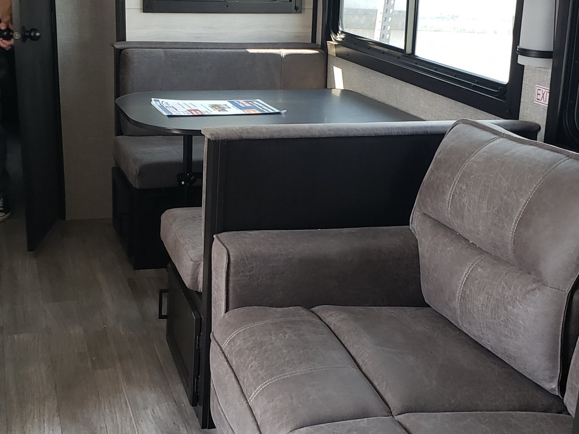 2022 JAYCO JAY FLIGHT  33RBTS