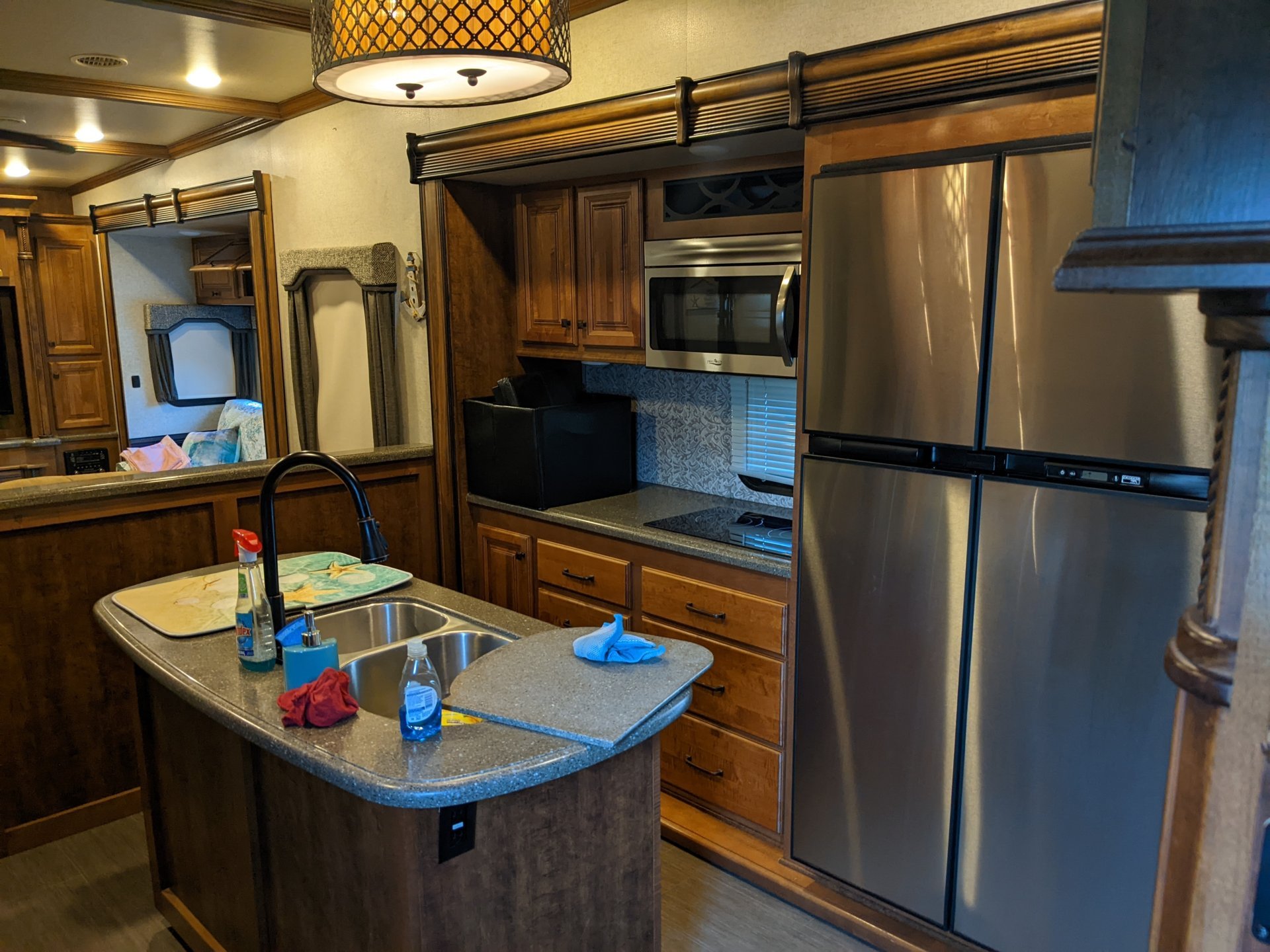 2016 HEARTLAND BIG COUNTRY 4010RD