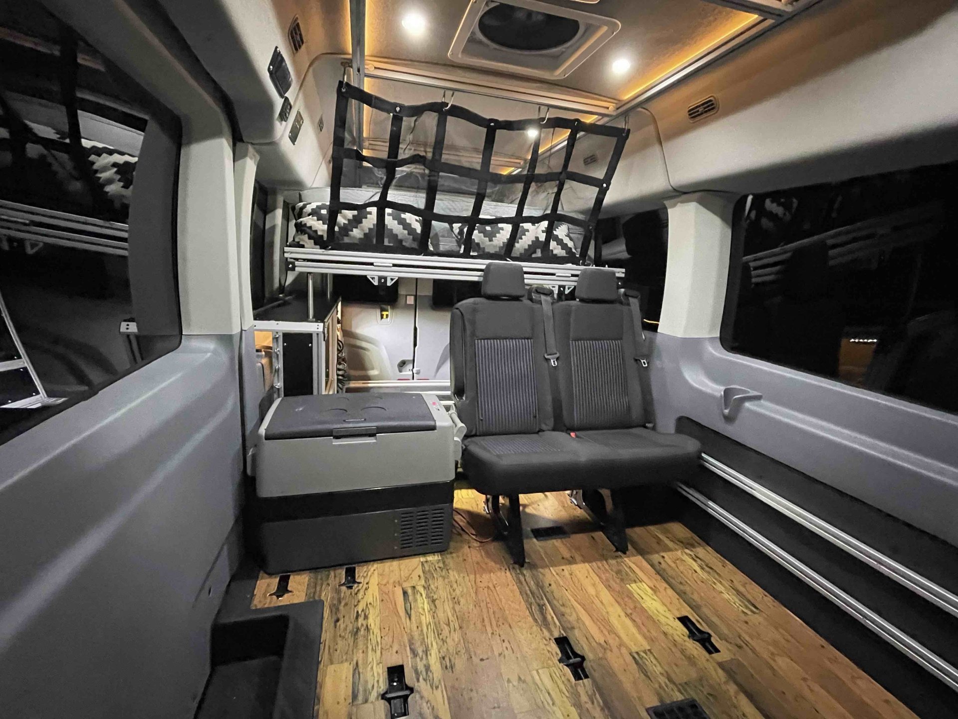 2017 vandoit Do Custom Adventure Van