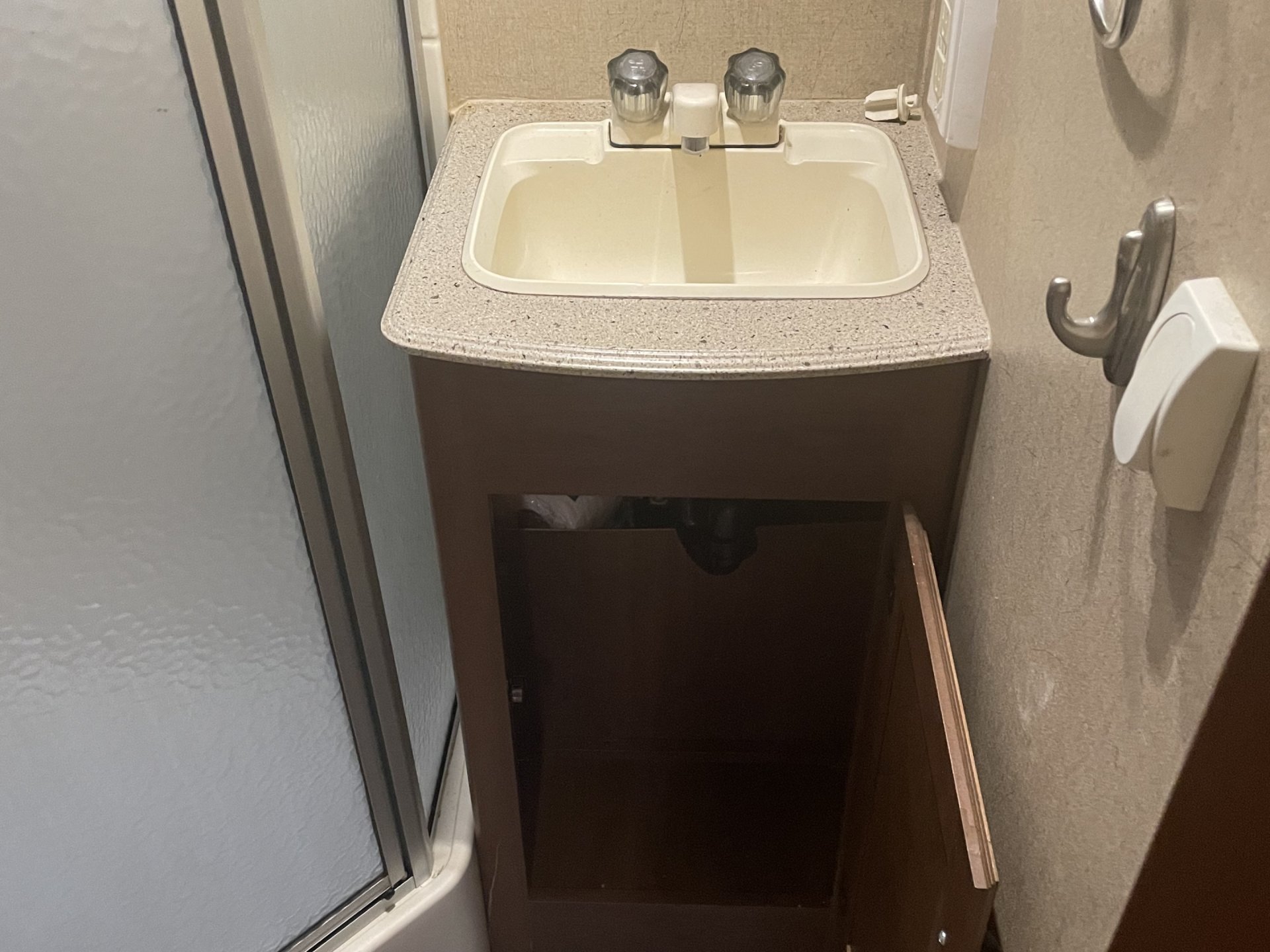 2014 COACHMEN FREEDOM EXPRESS 233RBS