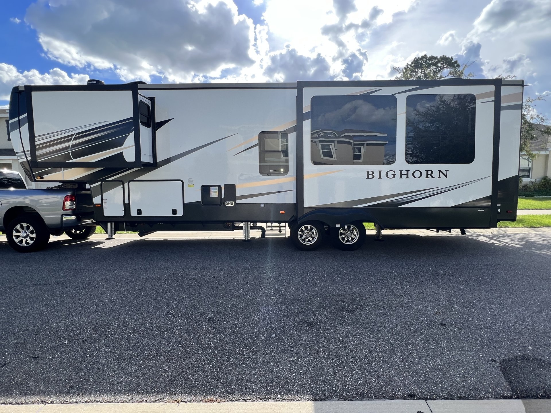 2021 HEARTLAND BIGHORN 3120RK