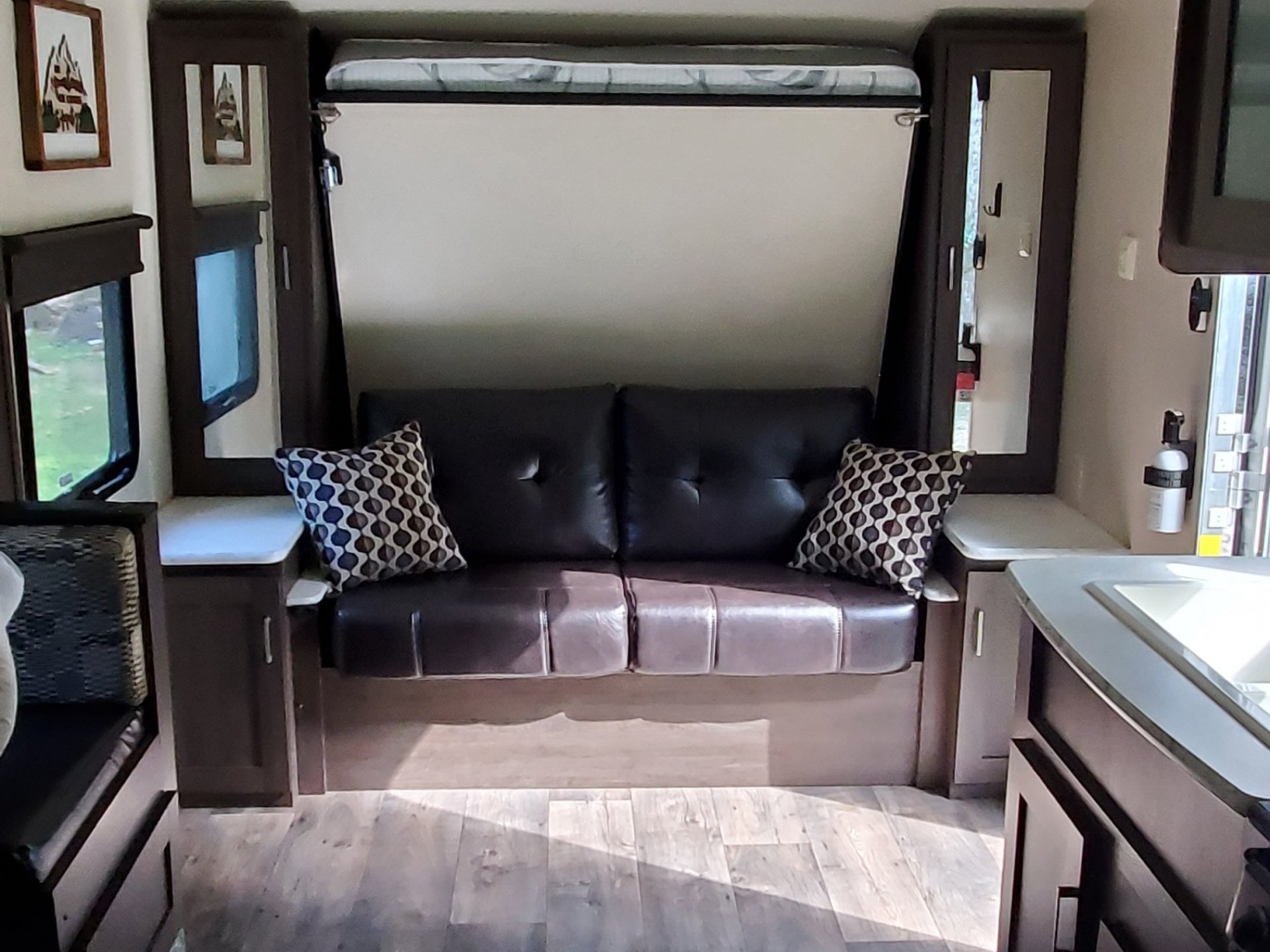 2018 FOREST RIVER WILDWOOD X-LITE X-LITE