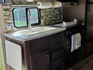 2018 FOREST RIVER WILDWOOD X-LITE X-LITE