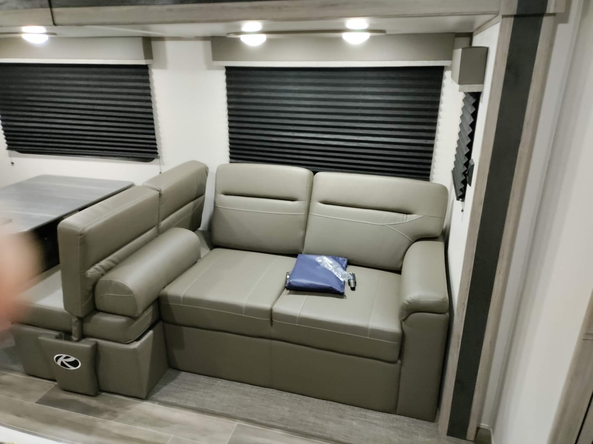 2022 KEYSTONE PASSPORT 292Sl