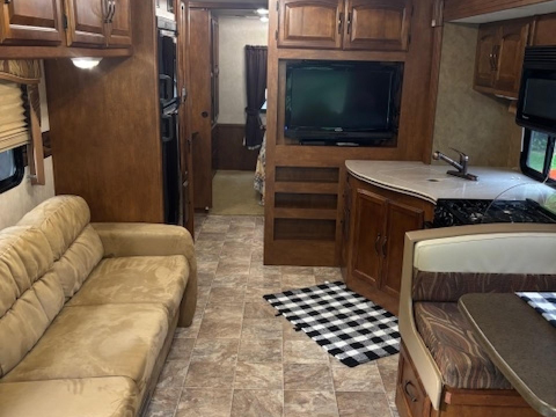 2012 COACHMEN MIRADA 29DS