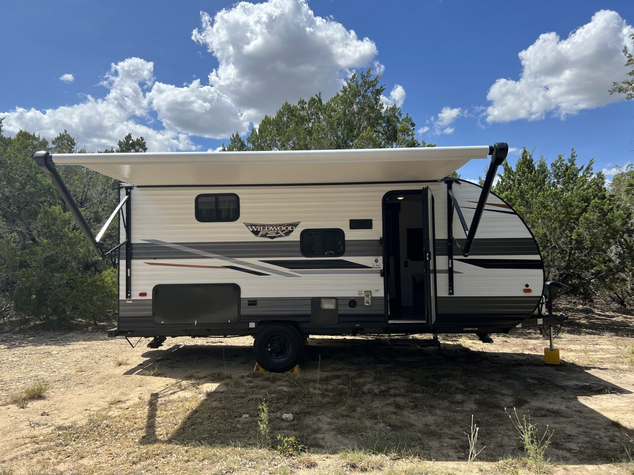 2022 FOREST RIVER WILDWOOD FSX 178bhsk