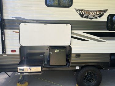 2022 FOREST RIVER WILDWOOD FSX 178bhsk