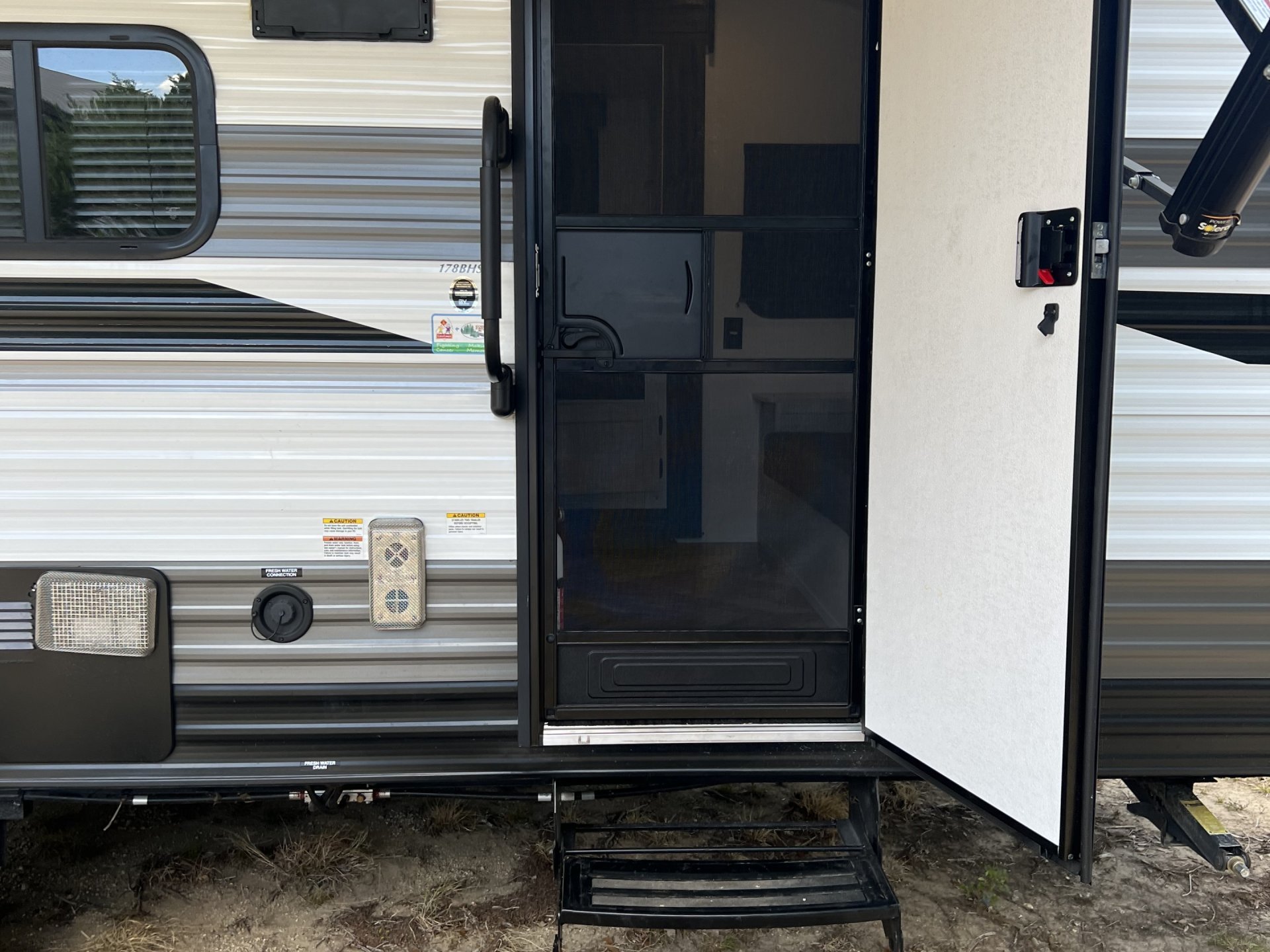 2022 FOREST RIVER WILDWOOD FSX 178bhsk