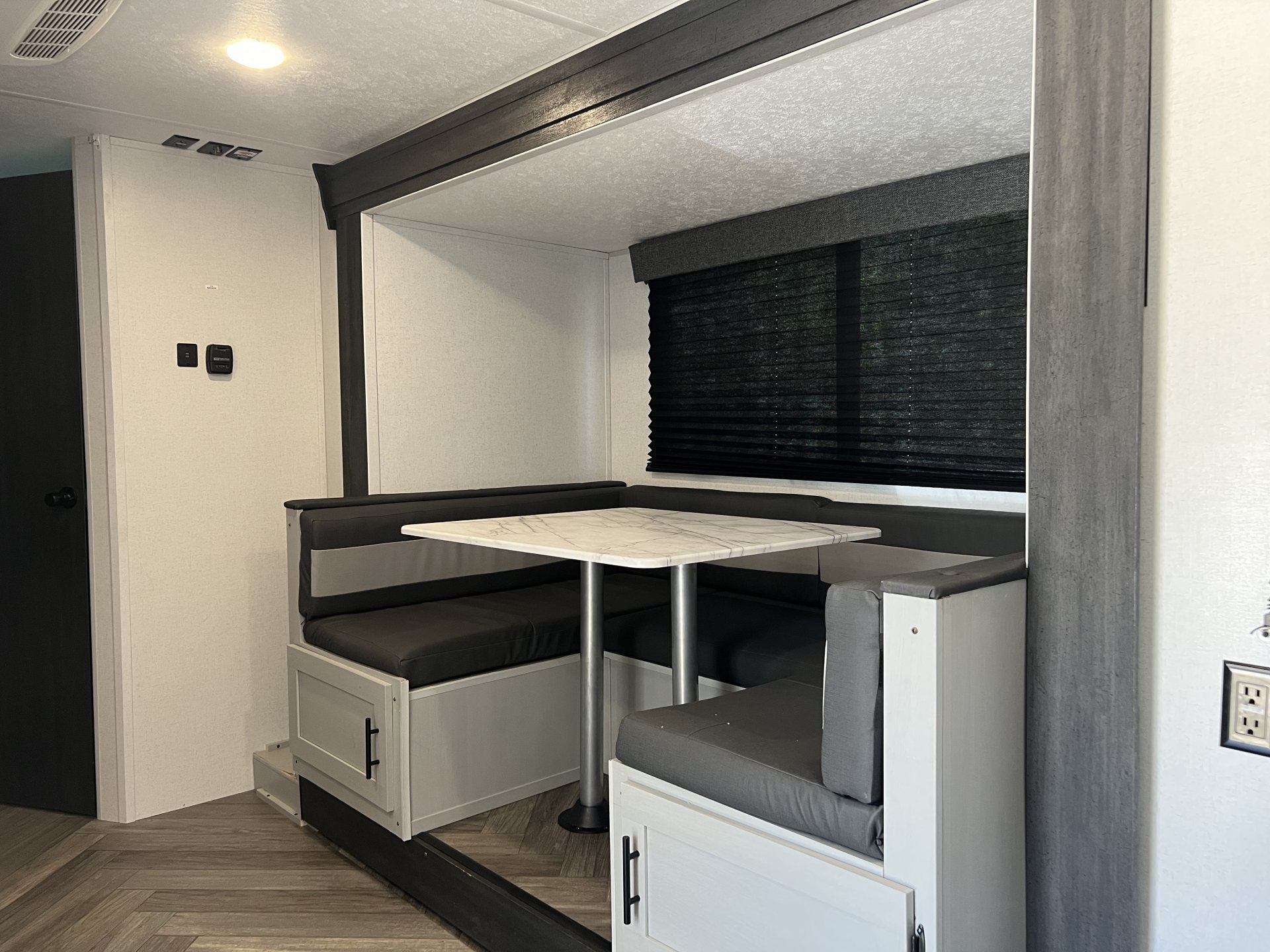 2022 FOREST RIVER WILDWOOD FSX 178bhsk