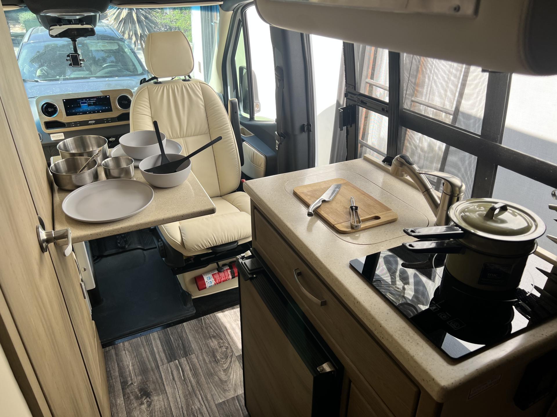 2021 MIDWEST AUTOMOTIVE DESIGNS PASSAGE 144 Mercedes-Benz Sprinter