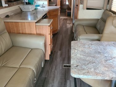 2011 FOREST RIVER BERKSHIRE 360QS