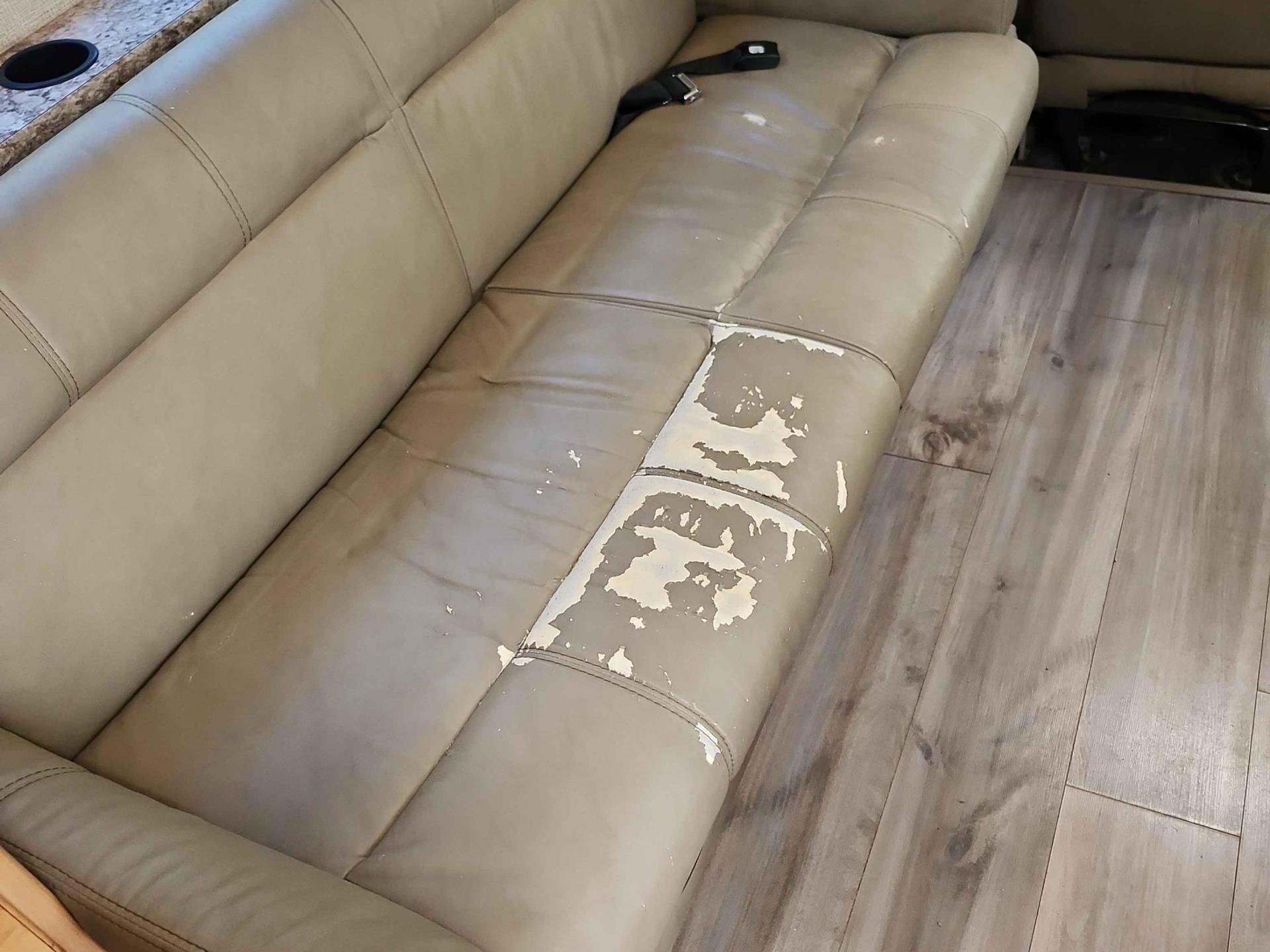 2018 THOR MOTOR COACH CHATEAU 30D