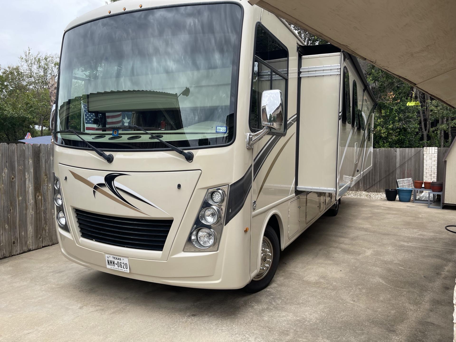 2020 THOR MOTOR COACH FREEDOM TRAVELER A30