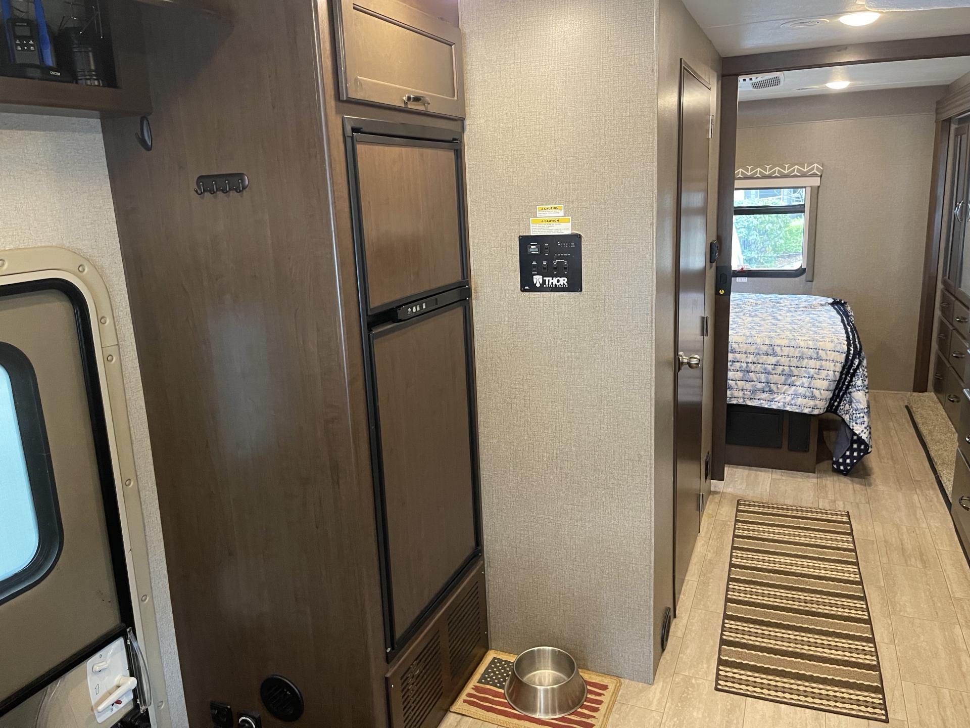 2020 THOR MOTOR COACH FREEDOM TRAVELER A30