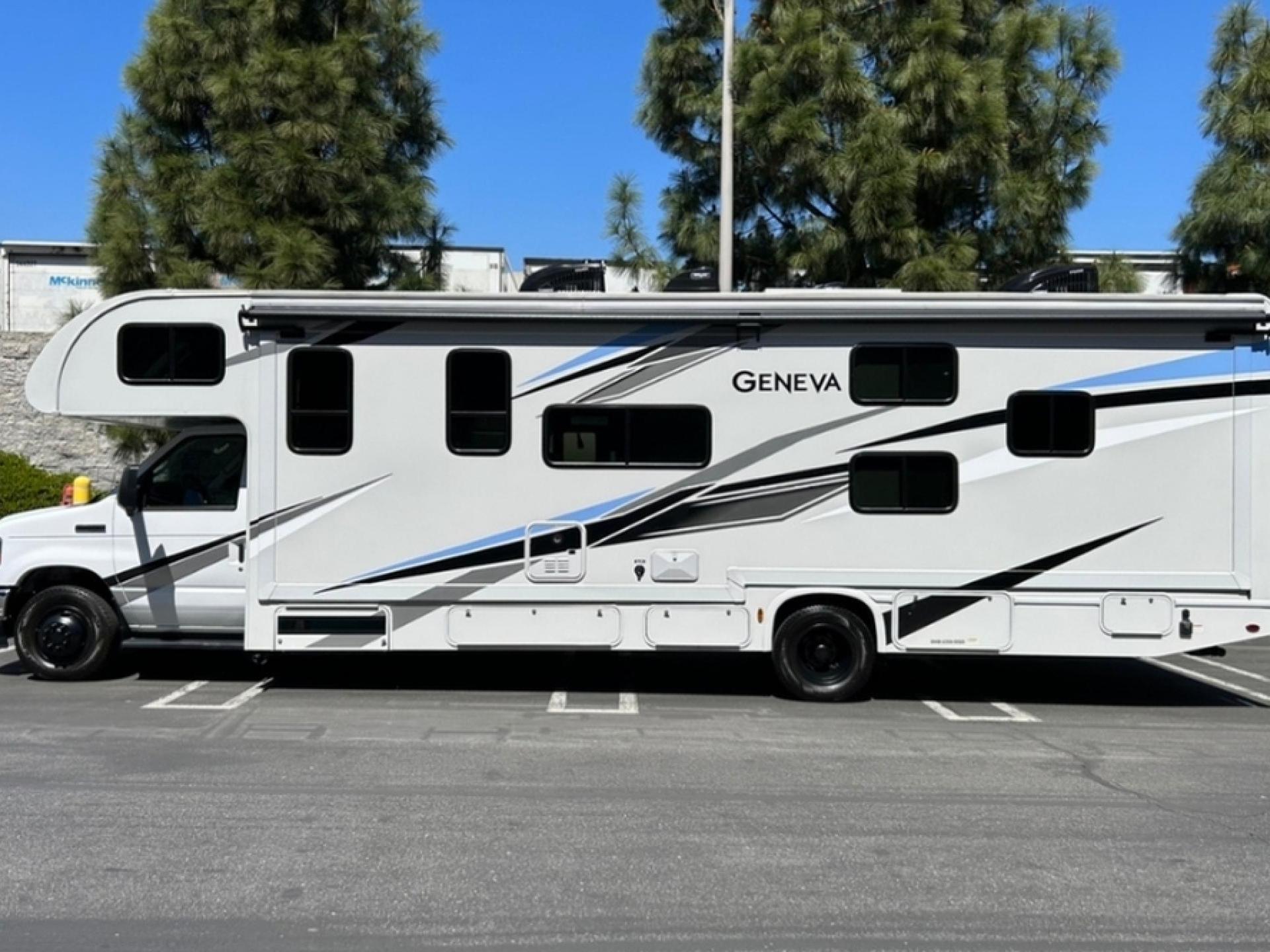 2023 THOR MOTOR COACH GENEVA 31VA