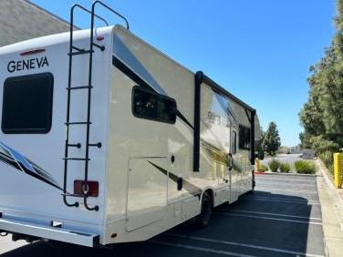 2023 THOR MOTOR COACH GENEVA 31VA